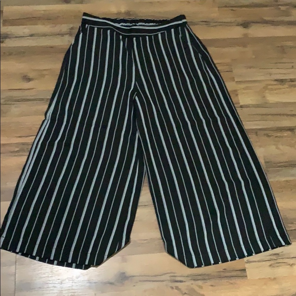 Paper bag pants